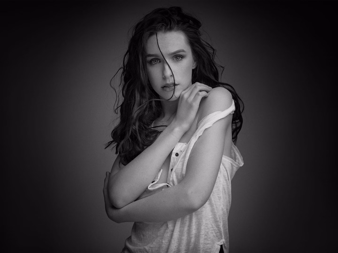 Alyssa Taylor by Prezent Tense